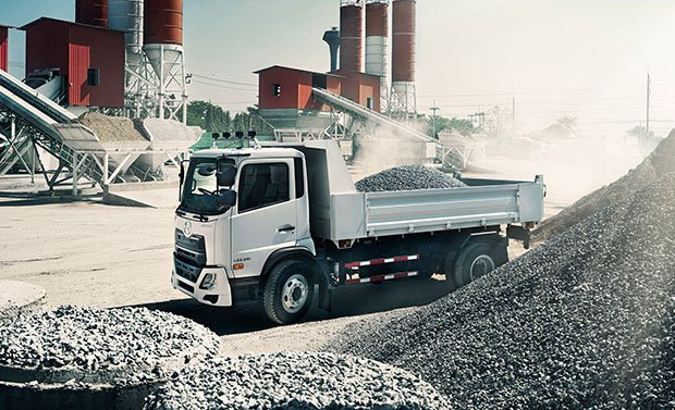 https://construccionenpanama.com/wp-content/uploads/2022/11/us-trucks-croner-desc-620x377-1.jpg